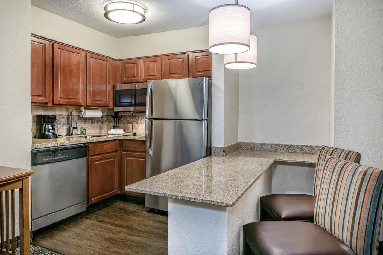 Staybridge Austin By Ihg 3*